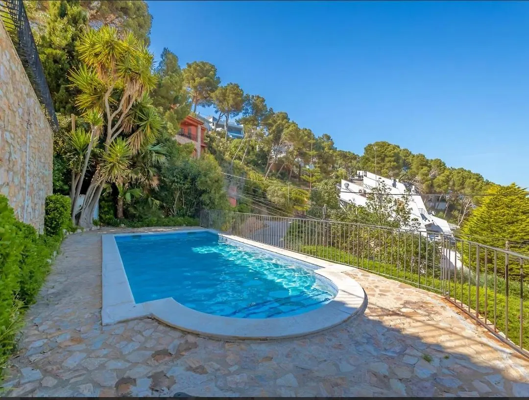 Sol y Mar 1-Maison jumelée avec terrasse, piscine et parking communautaire, surplomb de mer Begur España