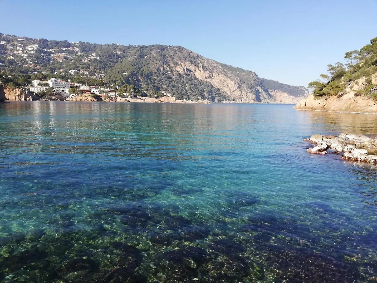 Sol y Mar 1-Maison jumelée avec terrasse, piscine et parking communautaire, surplomb de mer Begur 0*,  España